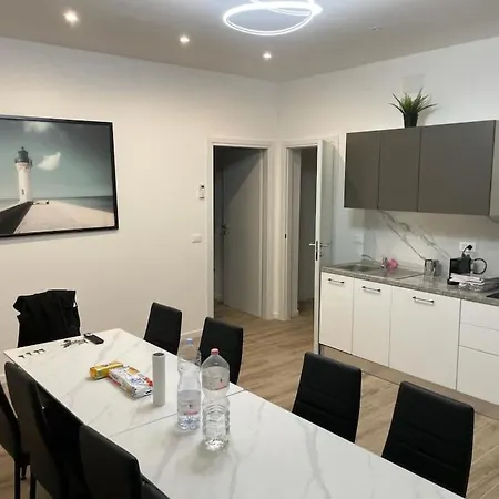 Nyaraló New House - Garden Park Bbq *