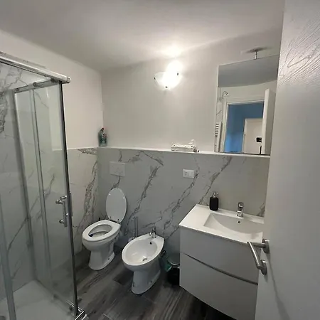 New House - Garden Park Bbq Монфальконе