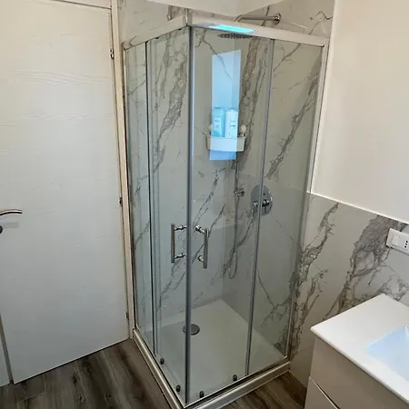 New House - Garden Park Bbq * Монфальконе